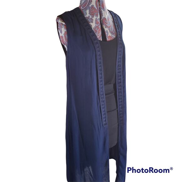 B Collection By Bobeau | Navy Blue Sleeveless Vest with Strap Detail | Size S - Picture 1 of 7